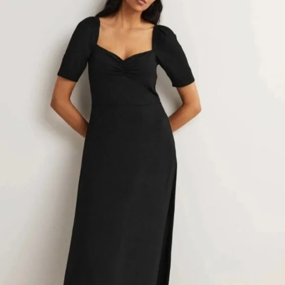Elegant Black Women's Dress - Picture 1 of 6
